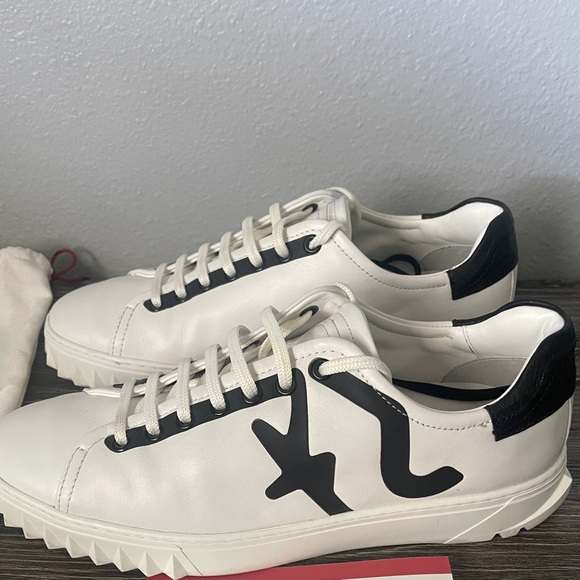 Ferragamo sneakers - Picture 2 of 8